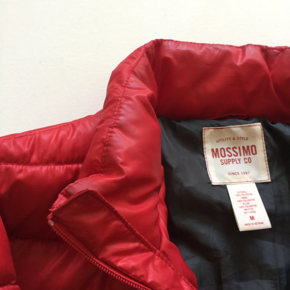Mossimo Supply Co Women's Medium Red Puffer Jacket with Full Zip-Up Mock Neck - Picture 12 of 13